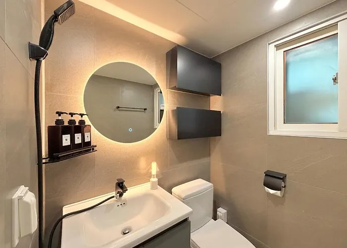 New Open!! Hong Dae Cozy 2 House Seoul