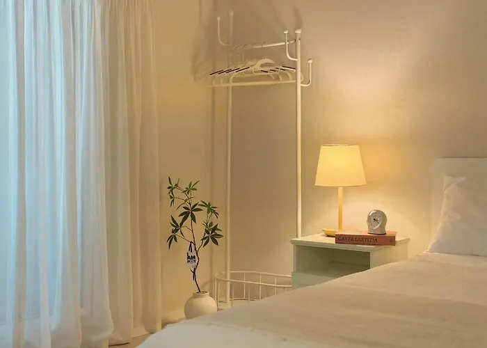 New Open!! Hong Dae Cozy 2 House Apartment *