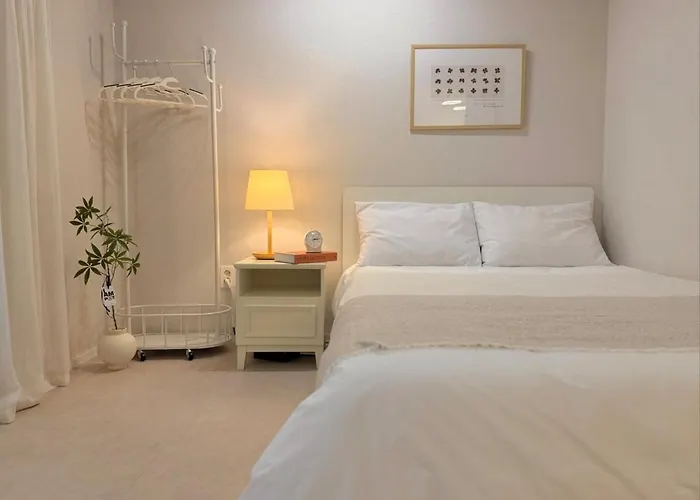 New Open!! Hong Dae Cozy 2 House